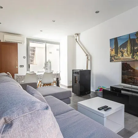 Townhouse Calvari By Homevillas360 * بويينسا