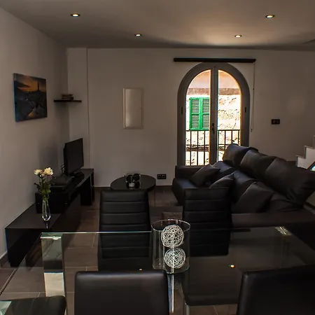 Townhouse Calvari By Homevillas360