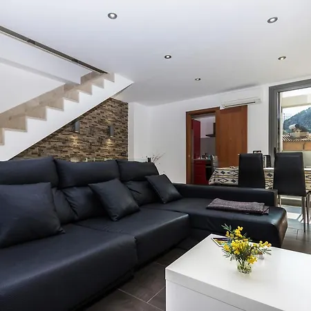 Townhouse Calvari By Homevillas360