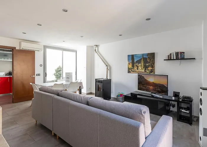 Townhouse Calvari By Homevillas360 Hébergement de vacances Pollença