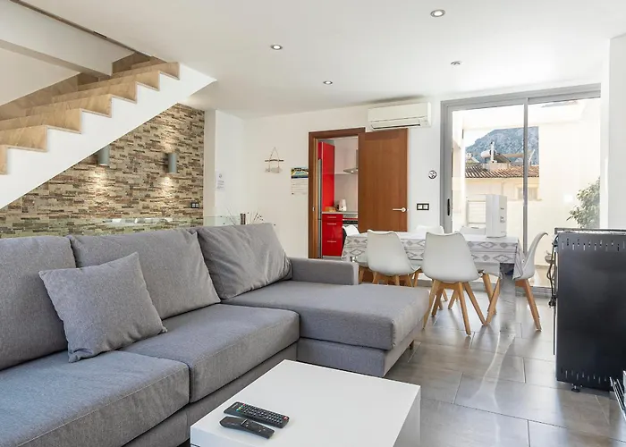 Townhouse Calvari By Homevillas360 Tatil Evi