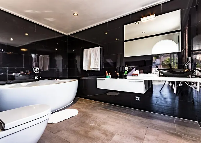 Townhouse Calvari By Homevillas360