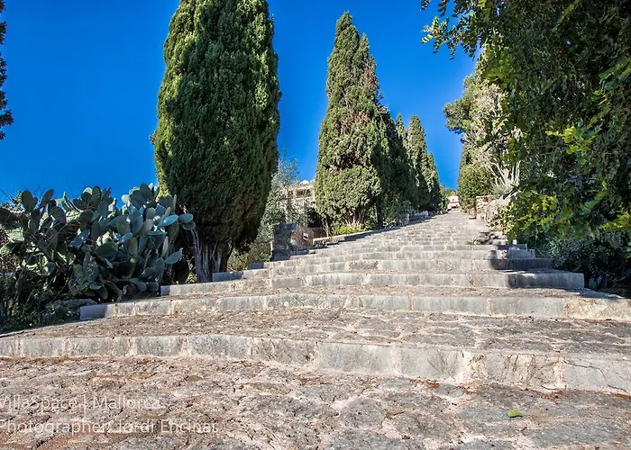 Hébergement de vacances Townhouse Calvari By Homevillas360