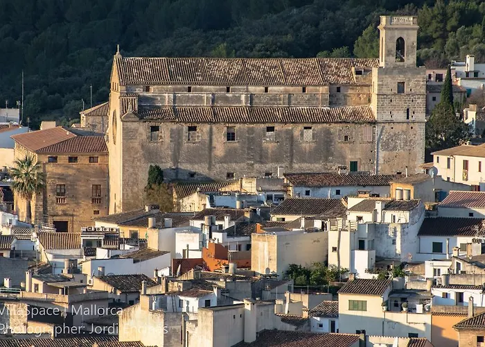 Townhouse Calvari By Homevillas360 *